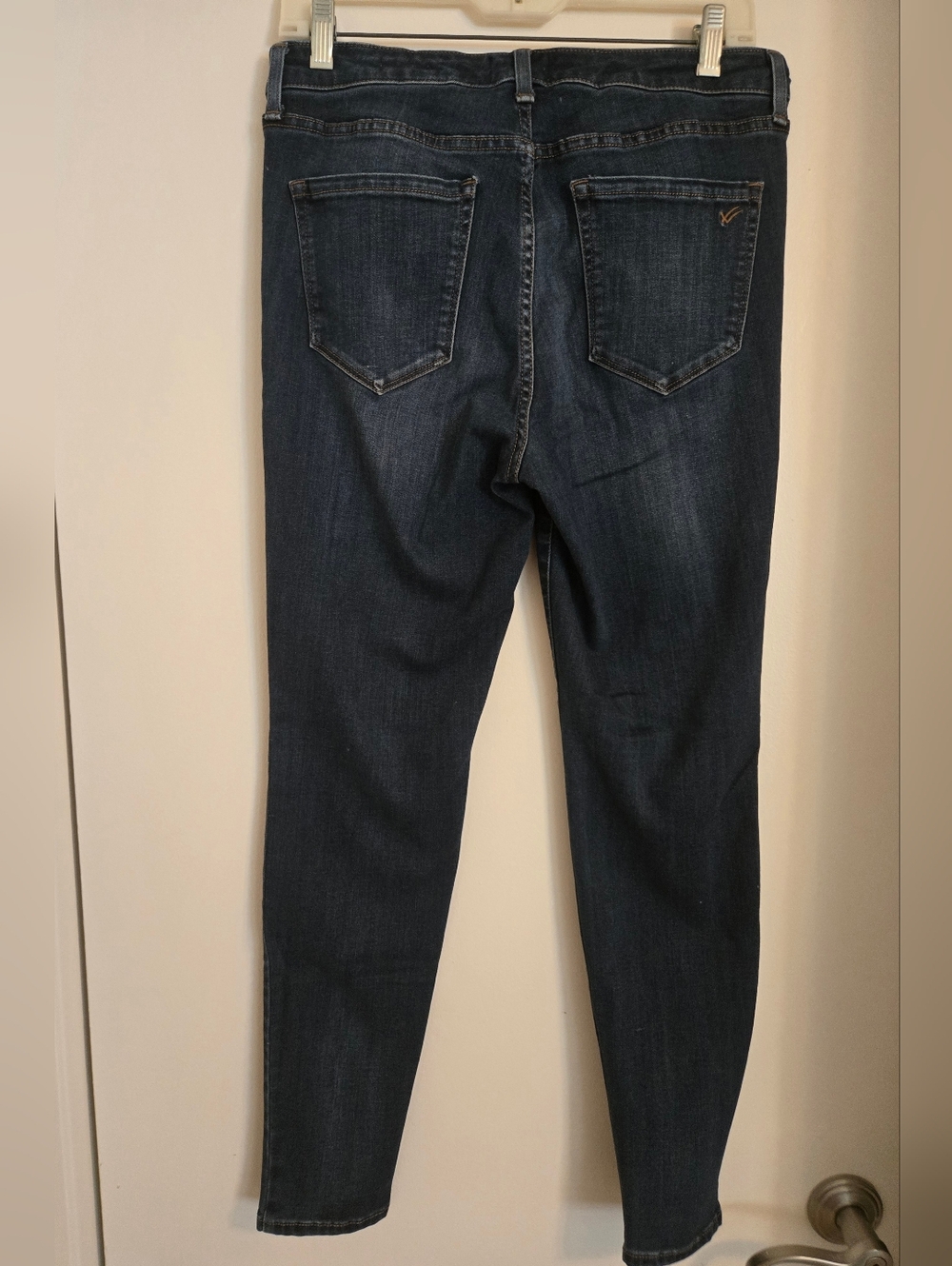 William Rast Perfect Skinny Jeans in Medium Blue Wash - Picture 3 of 5